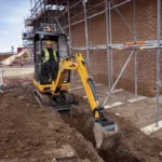 Mini Pelle hydraulique JCB 8014 CTS avec Remorque et 4 Godets Pelle – Image 3